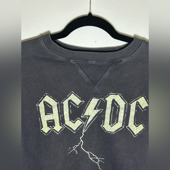 Lucky Brand AC/DC Graphic Crewneck Sweatshirt Small Washed Black (2022) - Picture 10 of 12